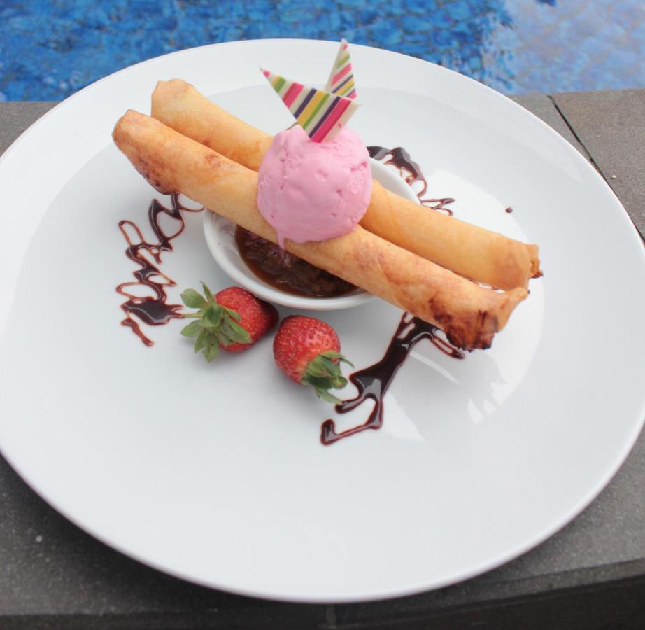 Favehotel Pluit Junction Джакарта Екстериор снимка