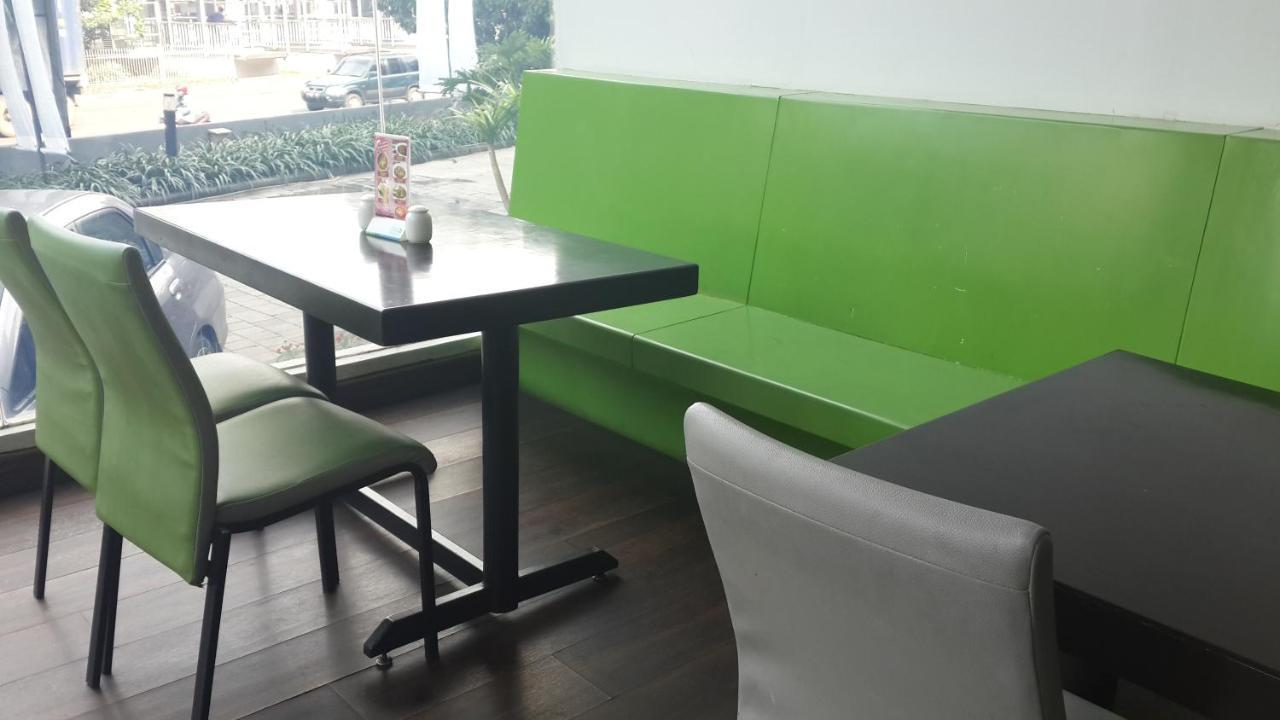 Favehotel Pluit Junction Джакарта Екстериор снимка